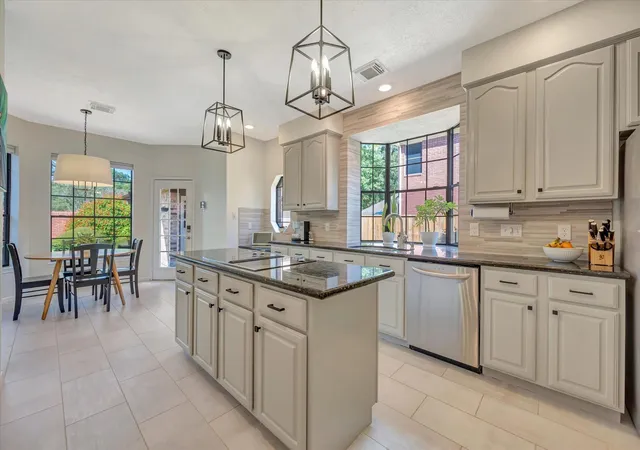 Photo 3 of Sale Pending at 16531 Town Lake Ct, Houston, TX 77059 | MLS# 59662681 | Listing updated on 2026-10-05