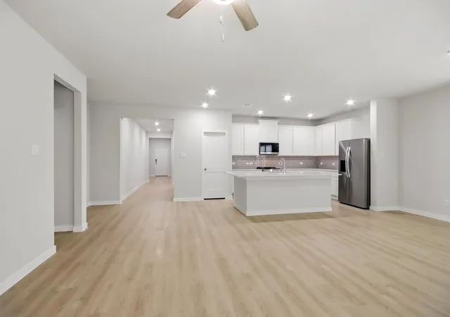 Photo 4 of Single family home for sale at 1355 Coastal Dr, Dayton, TX 77535 | MLS# 67786508 | Listing updated on 2026-10-10