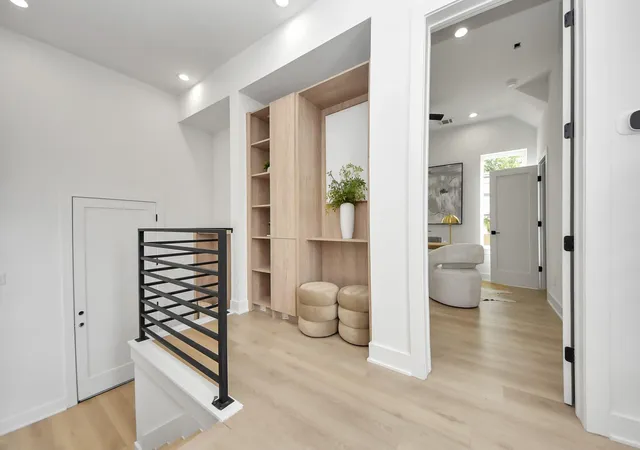 Photo 3 of Single family home for sale at 1601 W 25th Street, Houston, TX 77008 | MLS# 66726875 | Listing updated on 2026-09-19