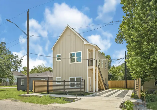 Photo 2 of Sale Pending at 8123 Betty Boop St #A/B, Houston, TX 77028 | MLS# 90133458 | Listing updated on 2026-09-14