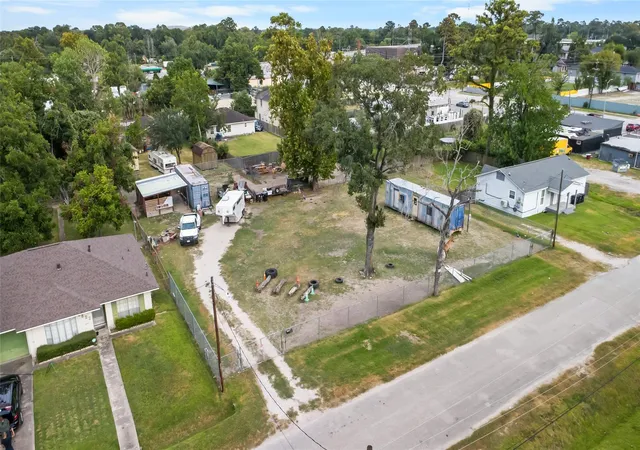 Photo 2 of Land for sale at 8814 Lanewood Dr, Houston, TX 77016 | MLS# 29978905 | Listing updated on 2026-09-09