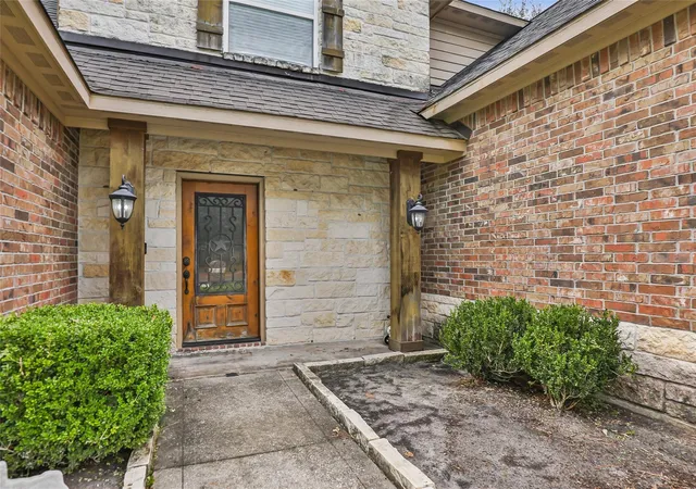 Photo 3 of Single family home for sale at 1922 Shark Ct, Crosby, TX 77532 | MLS# 66104146 | Listing updated on 2026-09-05