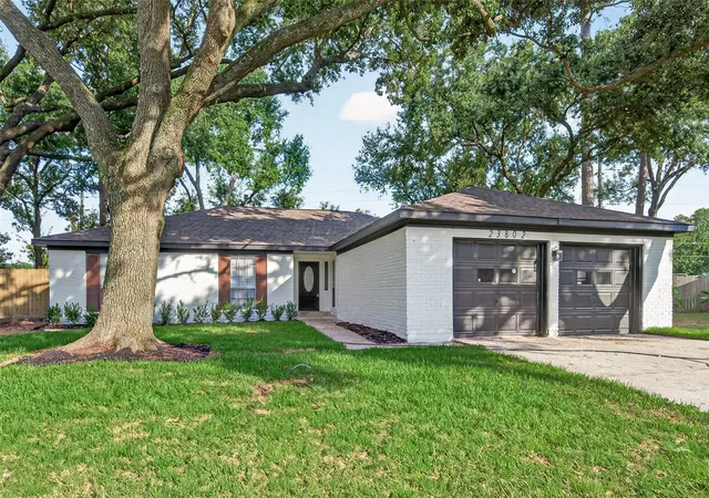 Photo 2 of Single family home for sale at 23802 Spring Towne Dr, Spring, TX 77373 | MLS# 24002277 | Listing updated on 2026-09-12