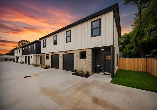 Photo 2 of Sale Pending at 5032 Mallow St #A B, Houston, TX 77033 | MLS# 71140273 | Listing updated on 2026-10-07