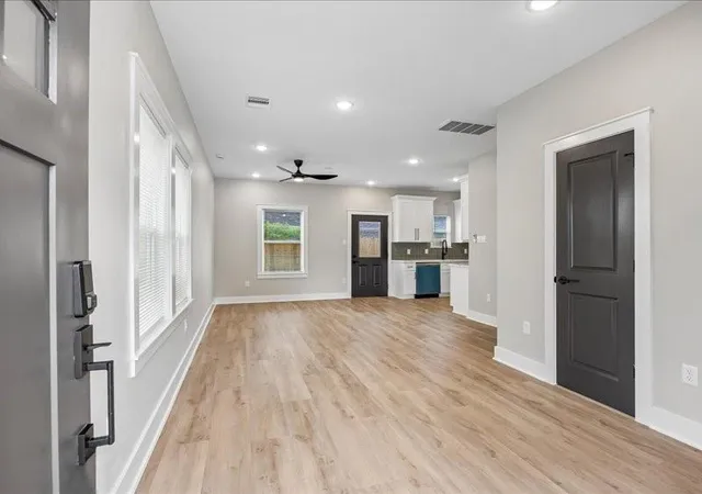 Photo 3 of Sale Pending at 5032 Mallow St #A B, Houston, TX 77033 | MLS# 71140273 | Listing updated on 2026-10-07