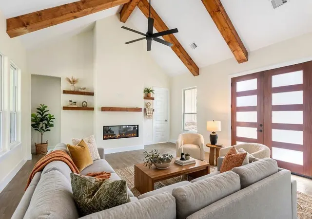 Photo 3 of Single family home for sale at 1302 Lamar St, Liberty, TX 77575 | MLS# 30986141 | Listing updated on 2026-10-03