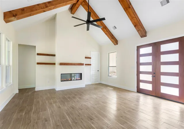Photo 3 of Single family home for sale at 1302 Lamar St, Liberty, TX 77575 | MLS# 30986141 | Listing updated on 2026-10-03