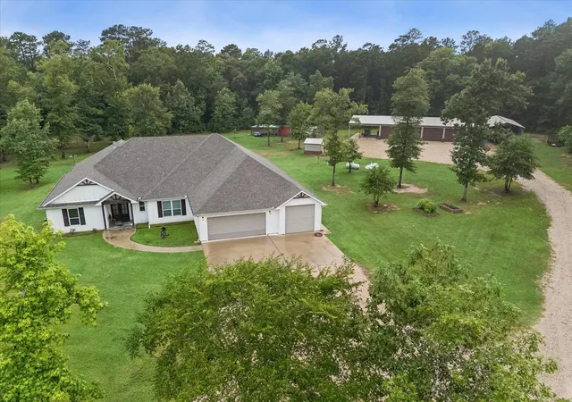 Photo 1 of Single family home for sale at 5050 Fm 222 Loop S, Coldspring, TX 77331 | MLS# 98611116 | Listing updated on 2026-09-12