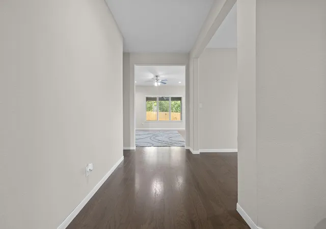 Photo 4 of Single family home for sale at 25615 Pinyon Hl Trl, Tomball, TX 77375 | MLS# 5567389 | Listing updated on 2026-09-23
