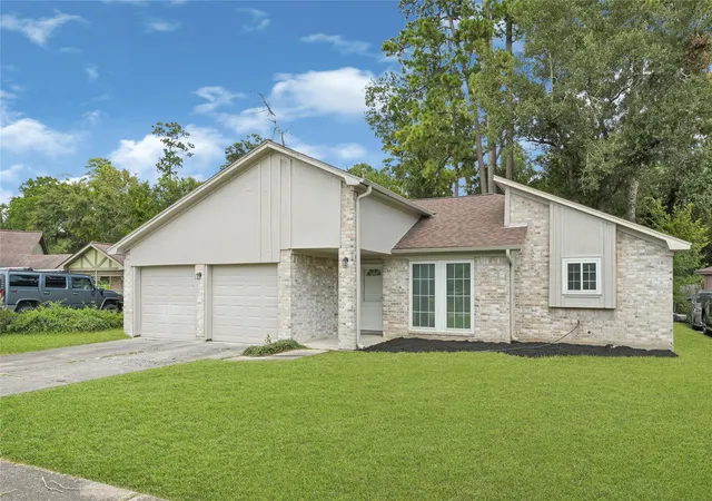 Photo 3 of Sale Pending at 1707 Peach Run Dr, Humble, TX 77396 | MLS# 48633938 | Listing updated on 2026-09-24