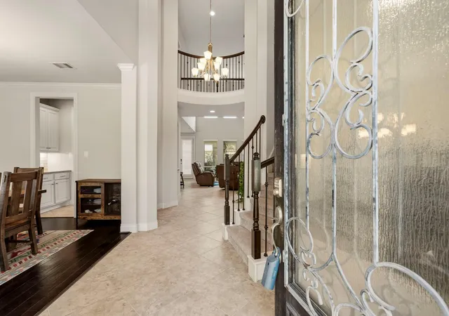 Photo 3 of Single family home for sale at 1718 Tonkawa Trl, Katy, TX 77493 | MLS# 10932050 | Listing updated on 2026-10-06