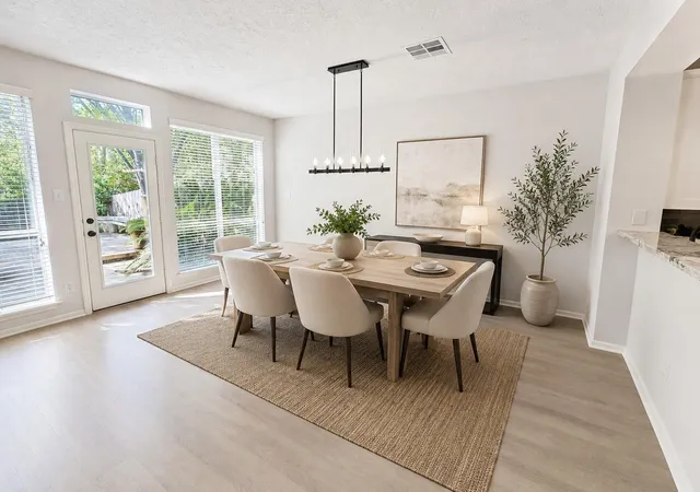 Photo 4 of Townhouse for sale at 14 Valley Oaks Cir, The Woodlands, TX 77382 | MLS# 19737600 | Listing updated on 2026-09-09