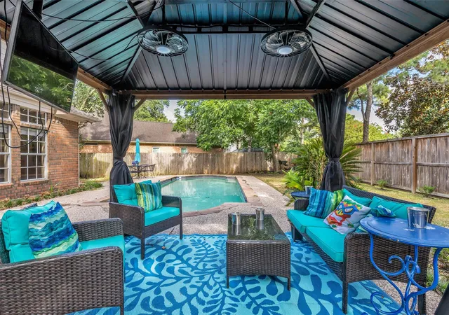 Photo 1 of Sale Pending at 7543 Basswood Forest Ct, Houston, TX 77095 | MLS# 9760161 | Listing updated on 2026-09-15