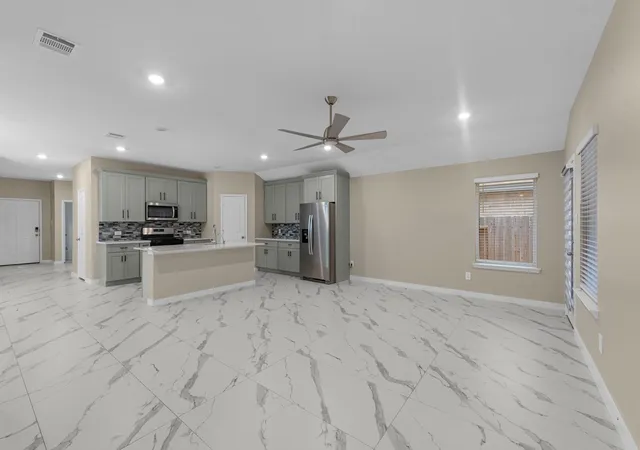 Photo 3 of Single family home for sale at 15223 Mayflower St, New Caney, TX 77357 | MLS# 88055387 | Listing updated on 2026-09-10