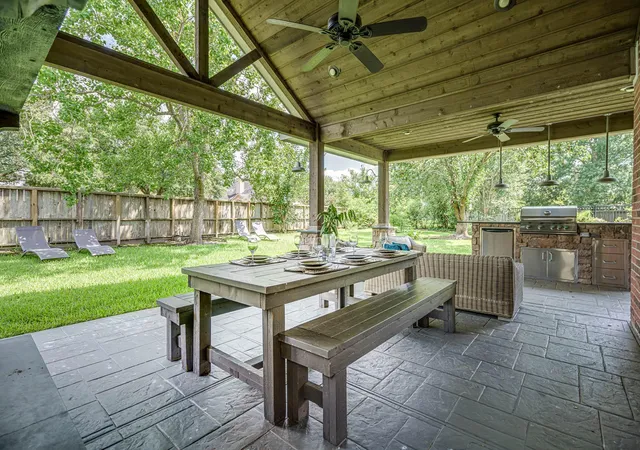 Photo 2 of Sale Pending at 5602 Ivory Mist Ln, Houston, TX 77041 | MLS# 95081531 | Listing updated on 2026-09-19