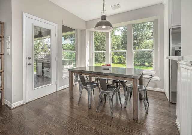 Photo 3 of Sale Pending at 5602 Ivory Mist Ln, Houston, TX 77041 | MLS# 95081531 | Listing updated on 2026-09-19