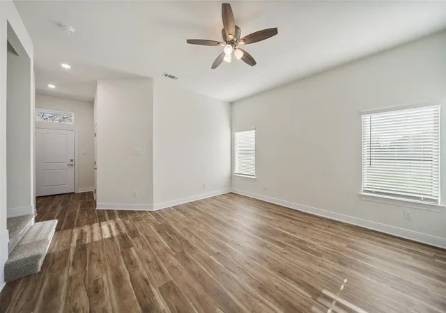 Photo 4 of Single family home for sale at 408 W Marlin St, Willis, TX 77378 | MLS# 84855015 | Listing updated on 2026-09-23
