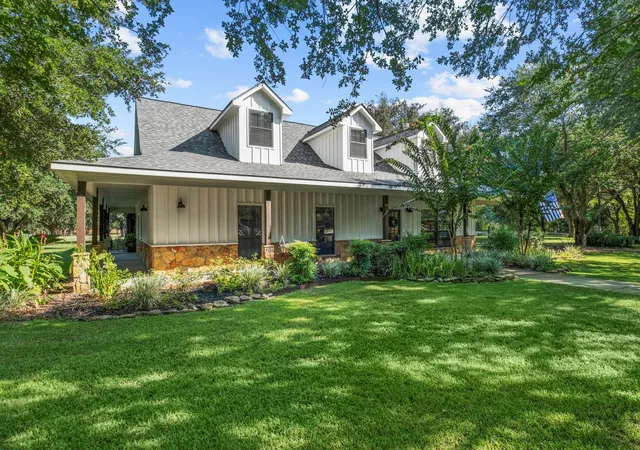 Photo 1 of Single family home for sale at 13319 Colony Rd, Needville, TX 77461 | MLS# 11065625 | Listing updated on 2026-09-21