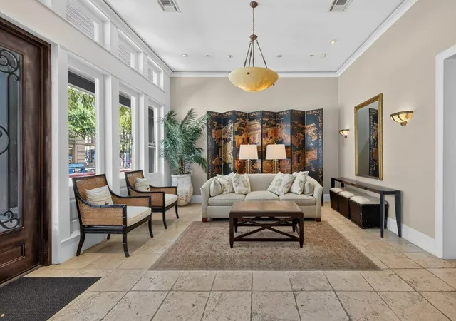 Listing Photo 4 - Condo for sale in building located at 2207 Post Office, Galveston, TX 77550 - Unit #310