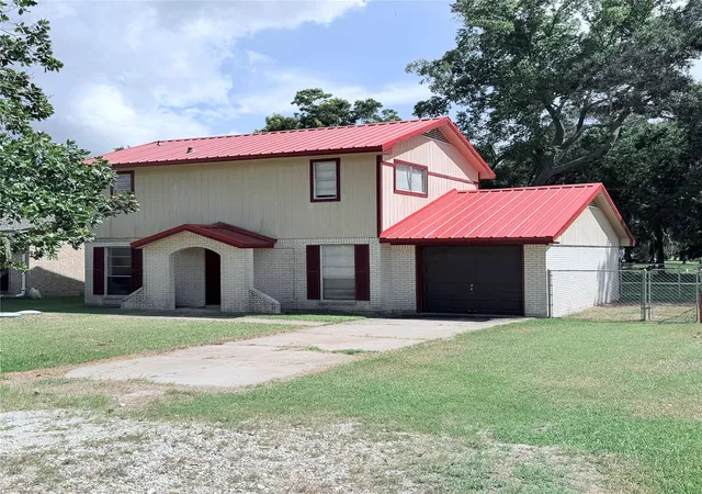 Photo 1 of Single family home for sale at 3127 County Rd 510k, Brazoria, TX 77422 | MLS# 64866665 | Listing updated on 2026-09-08