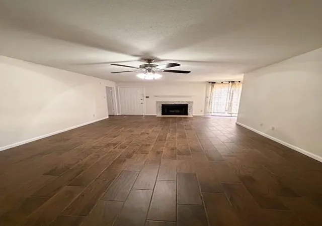 Photo 3 of Condo for sale at 8271 Creekbend Dr #8271, Houston, TX 77071 | MLS# 90695197 | Listing updated on 2026-09-04