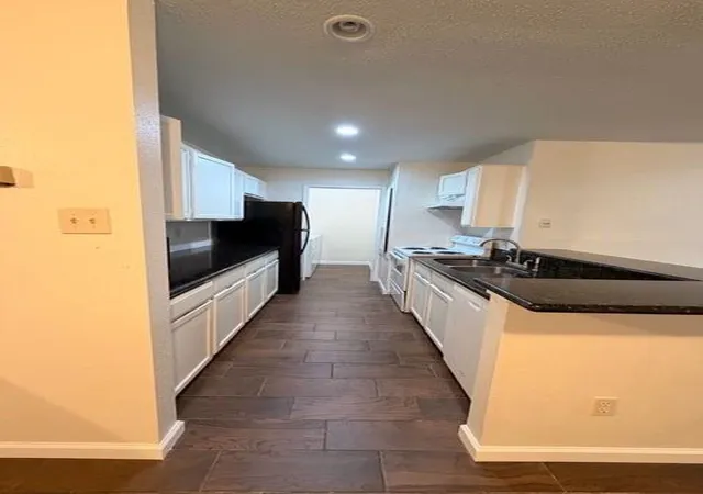 Photo 4 of Condo for sale at 8271 Creekbend Dr #8271, Houston, TX 77071 | MLS# 90695197 | Listing updated on 2026-09-04