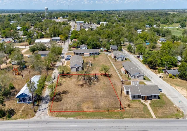 Photo 3 of Land for sale at Tbd Lamar And N Magnolia Ave, Luling, TX 78648 | MLS# 27933030 | Listing updated on 2026-09-16