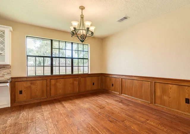 Photo 3 of Single family home for sale at 436 Huckleberry Dr, Lake Jackson, TX 77566 | MLS# 84442934 | Listing updated on 2026-09-19