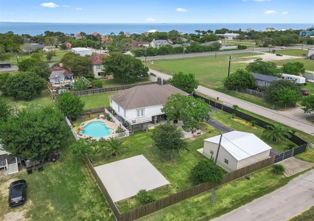 Photo 1 of Sale Pending at 218 24th Street, Dickinson, TX 77539 | MLS# 17731563 | Listing updated on 2026-09-14