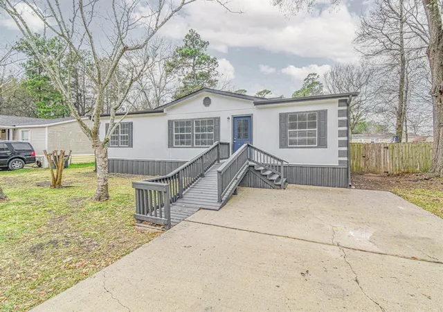 Photo 1 of Single family home for sale at 33147 Mckinley Cir, Magnolia, TX 77354 | MLS# 76449113 | Listing updated on 2026-09-12