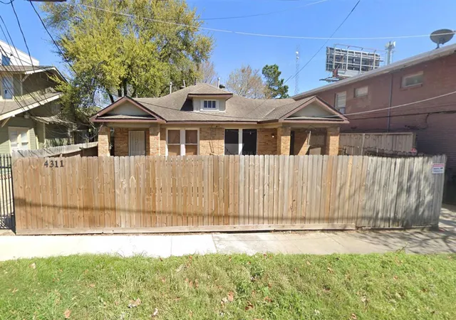 Photo 1 of Multi family home for sale at 4311 Jack St, Houston, TX 77006 | MLS# 35910313 | Listing updated on 2026-09-04