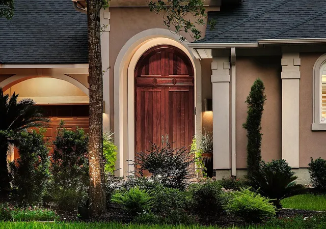 Photo 3 of Mansion for sale at 74 Batesbrooke Ct, Spring, TX 77381 | MLS# 95353968 | Listing updated on 2026-10-07