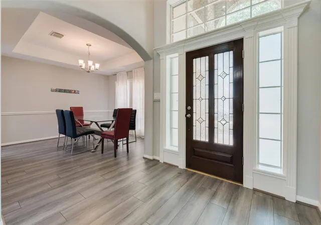 Photo 3 of Sale Pending at 14914 Bennetts Ml Ln, Sugar Land, TX 77498 | MLS# 53647285 | Listing updated on 2026-09-18