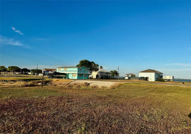 Photo 3 of Land for sale at 1871 Bayview Dr, Palacios, TX 77465 | MLS# 93644860 | Listing updated on 2026-09-16