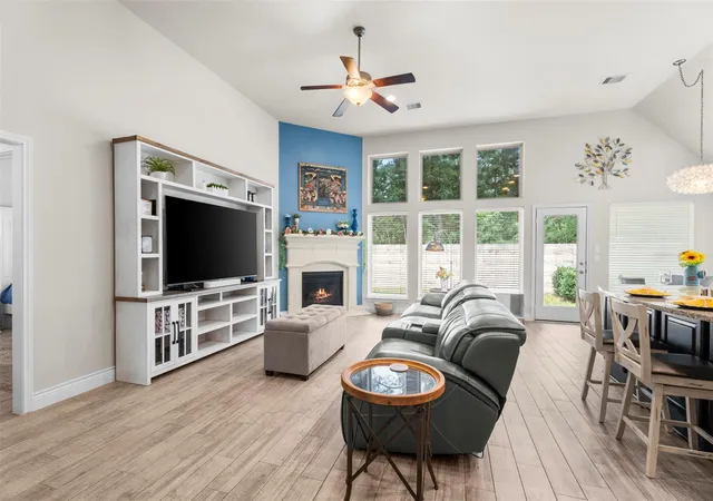 Photo 2 of Single family home for sale at 27938 Emory Cvs Dr, Spring, TX 77386 | MLS# 17307074 | Listing updated on 2026-09-20
