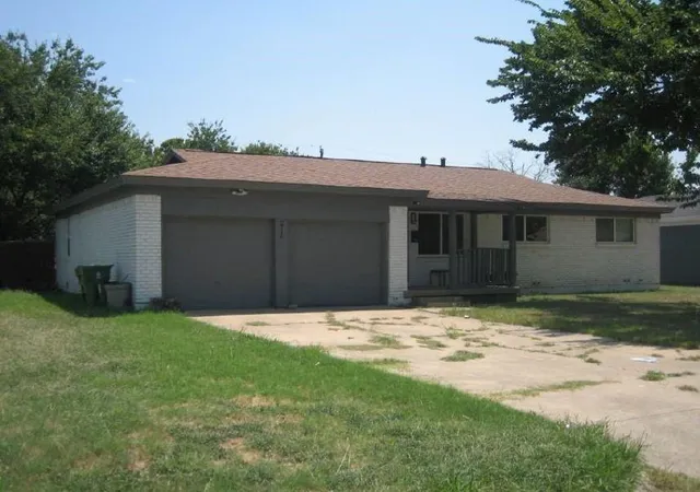 Photo 1 of Single family home for sale at 2716 Cedar Park Blvd, Richland Hills, TX 76118 | MLS# 8220748 | Listing updated on 2026-09-15