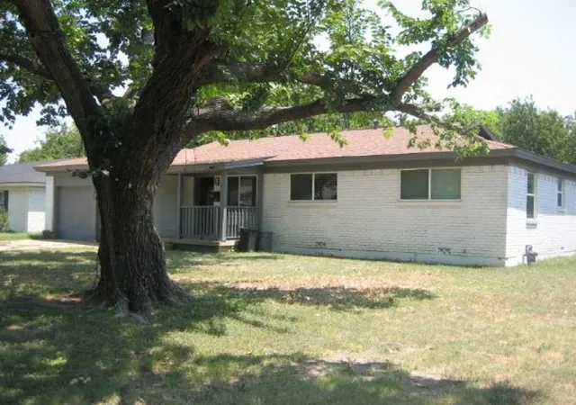 Photo 2 of Single family home for sale at 2716 Cedar Park Blvd, Richland Hills, TX 76118 | MLS# 8220748 | Listing updated on 2026-09-15