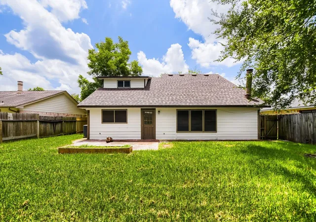 Photo 3 of Single family home for sale at 5819 Culross Close, Humble, TX 77346 | MLS# 56588187 | Listing updated on 2026-09-05