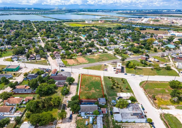 Photo 2 of Land for sale at 3304 Market St, Baytown, TX 77520 | MLS# 70613052 | Listing updated on 2026-09-11