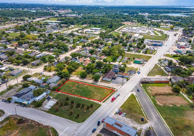 Photo 3 of Land for sale at 3304 Market St, Baytown, TX 77520 | MLS# 70613052 | Listing updated on 2026-09-11