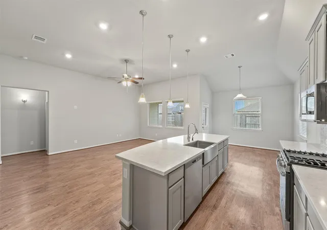 Photo 4 of Single family home for sale at 15303 Ordie Run Dr, Humble, TX 77346 | MLS# 57615825 | Listing updated on 2026-09-19