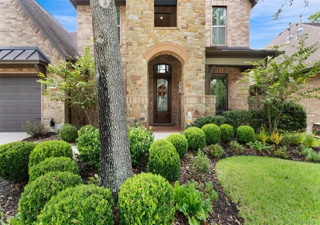Photo 3 of Single family home for sale at 12622 Arnette Park Ln, Humble, TX 77346 | MLS# 19309514 | Listing updated on 2026-09-19