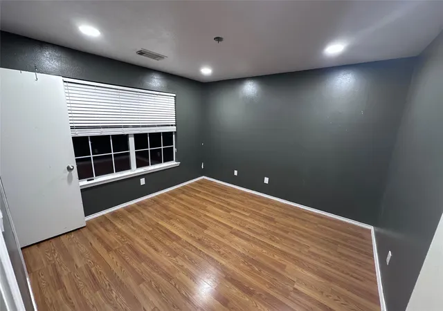 Photo 4 of Single family home for sale at 20802 Dewberry Crk Ln, Katy, TX 77449 | MLS# 12608790 | Listing updated on 2026-09-24