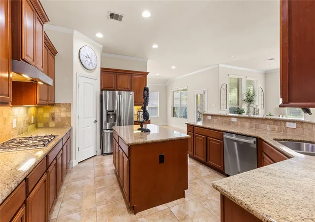 Photo 2 of Single family home for sale at 20390 Presley Grv Dr, Porter, TX 77365 | MLS# 53944371 | Listing updated on 2026-09-19