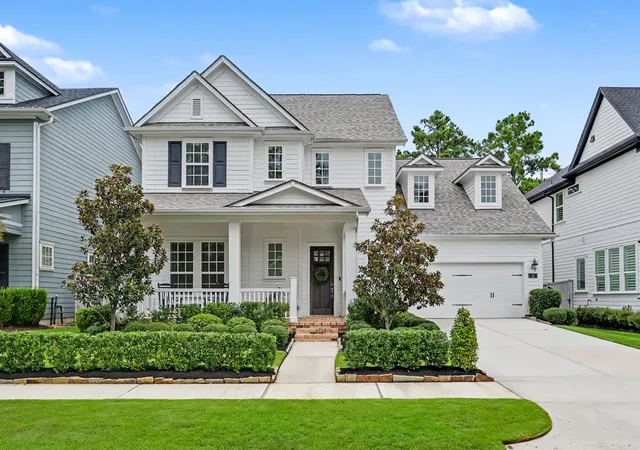 Photo 2 of Single family home for sale at 35 W Sawyer Ridge Dr, Spring, TX 77389 | MLS# 80305680 | Listing updated on 2026-10-04
