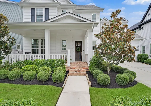 Photo 3 of Single family home for sale at 35 W Sawyer Ridge Dr, Spring, TX 77389 | MLS# 80305680 | Listing updated on 2026-10-04