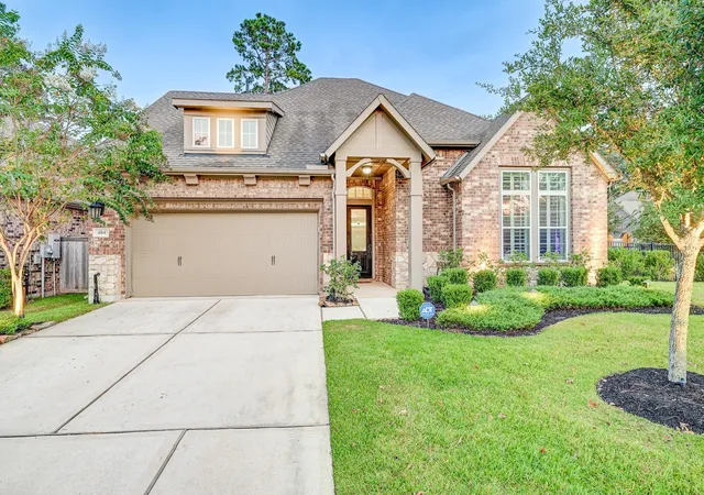 Photo 1 of Single family home for sale at 404 Summit Ridge Ct, Willis, TX 77318 | MLS# 48502672 | Listing updated on 2026-09-03