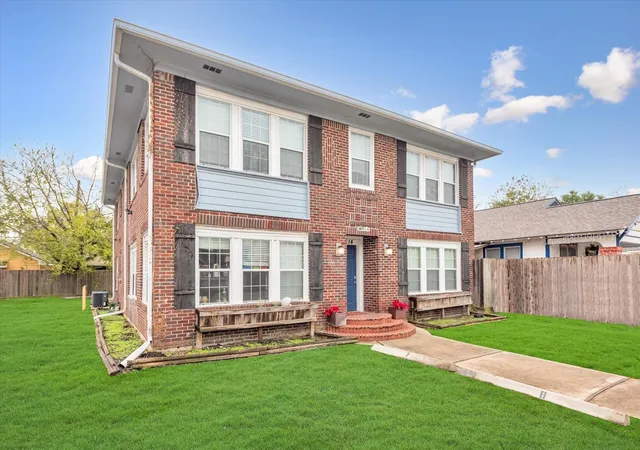 Photo 3 of Multi family home for sale at 4114 Lamar St, Houston, TX 77023 | MLS# 76635938 | Listing updated on 2026-09-26