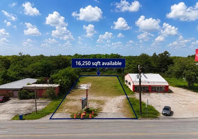 Land for sale at 8507 Highway 6, Hitchcock, TX 77563 | MLS# 42984972