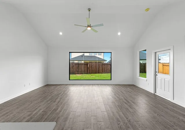 Photo 3 of Single family home for sale at 3130 Spitfire Dr, Rosenberg, TX 77471 | MLS# 57646312 | Listing updated on 2026-09-11